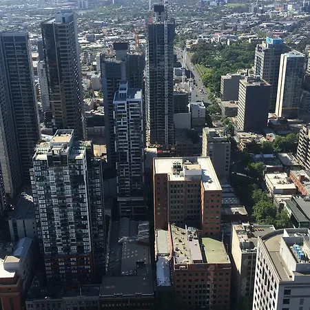 Melbourne Skyhigh Apartments-3